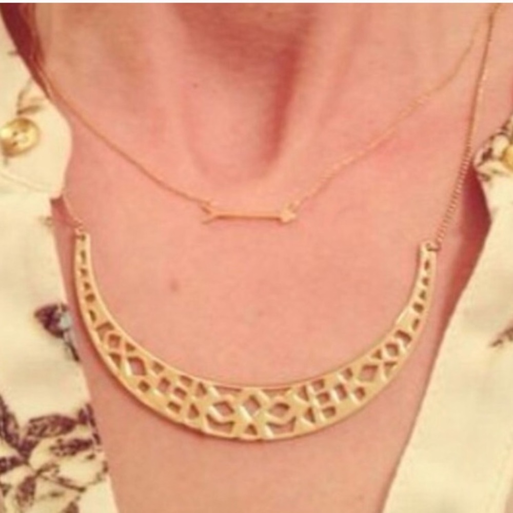 Stella & Dot Avalon Crescent Necklace